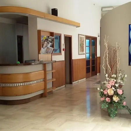 Hotel Morelli Russi
